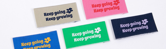 Etiquetas cosidas "Keep going. Keep growing."